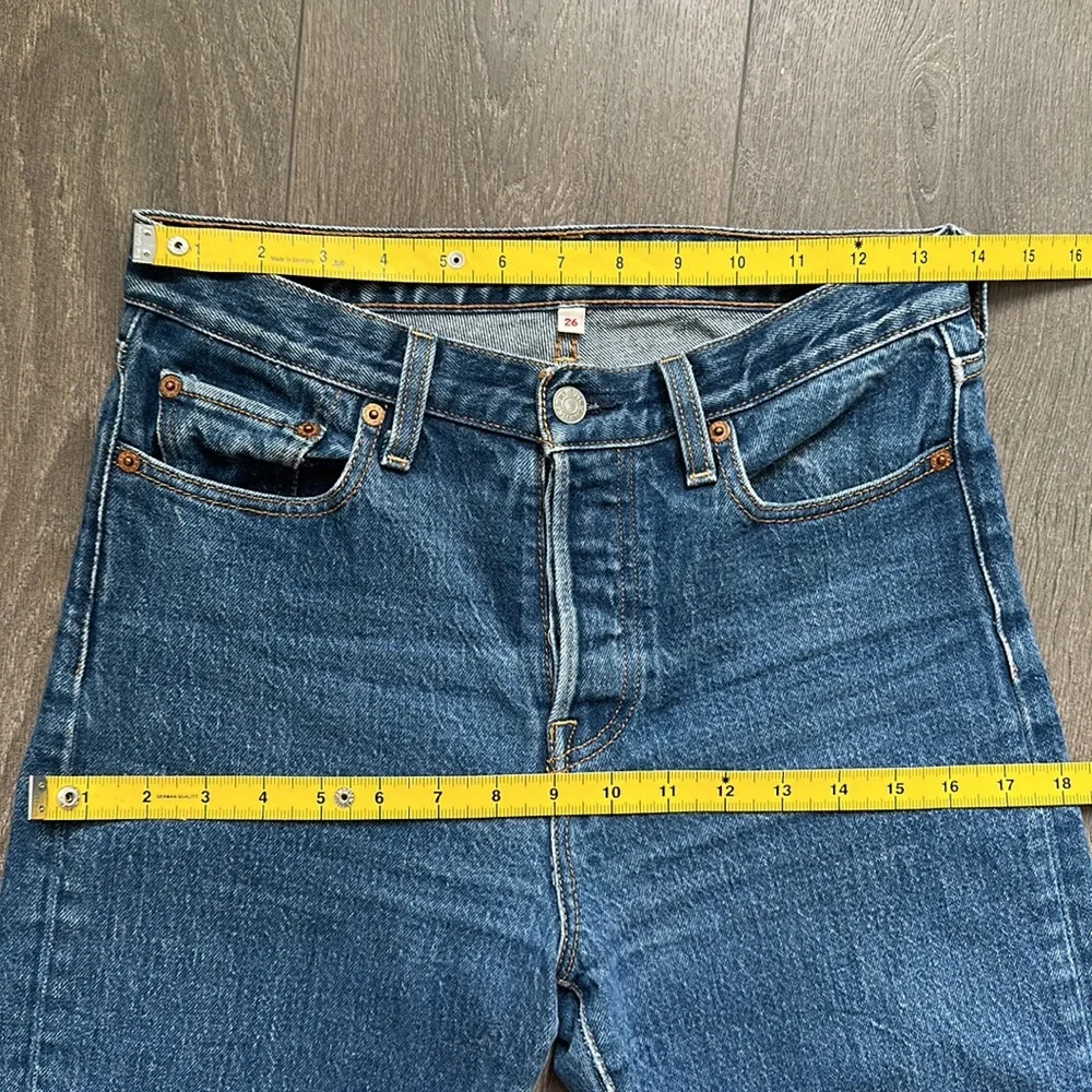 Levi’s wedgie icon fit high rise jeans 26 - Picture 10 of 11